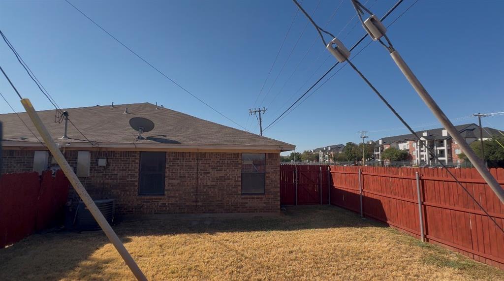 1922 San Rafael Street Fort Worth, TX 76134 - Photo 19 of 19 Gallery Image 19