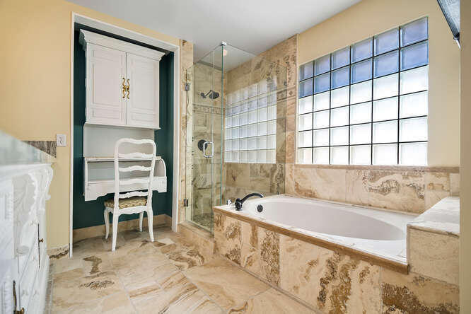 20933 La Plata Court Boca Raton, FL 33428 - Photo 29 of 60 20933 La Plata Ct-small-029-017-Master B