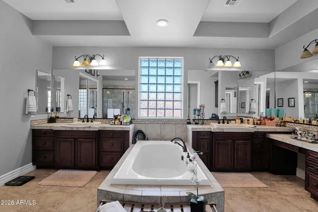 a view of livingroom with furniture