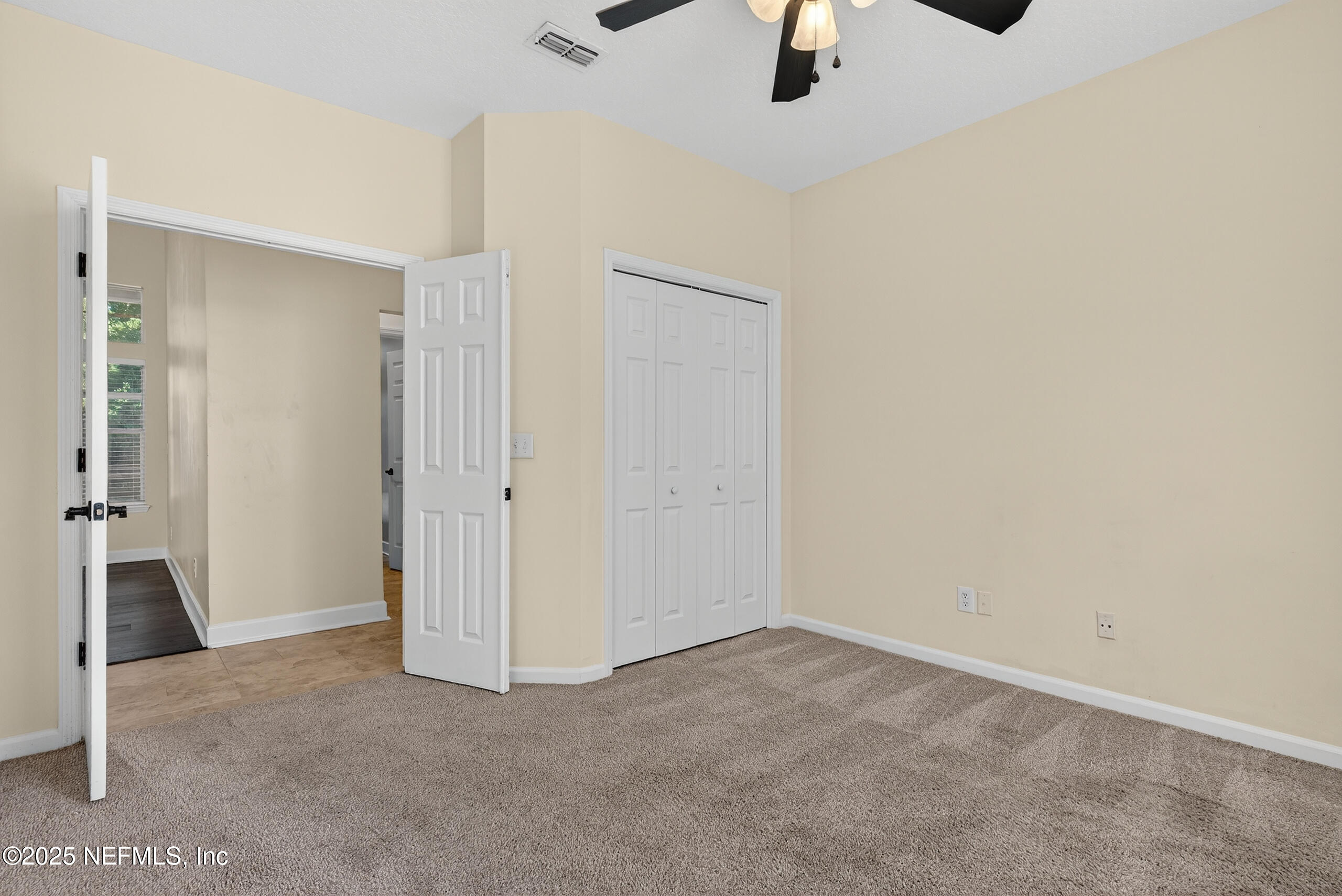 577 Hunters Grove Court Orange Park, FL 32073 - Photo 11 of 40 a view of an empty room
