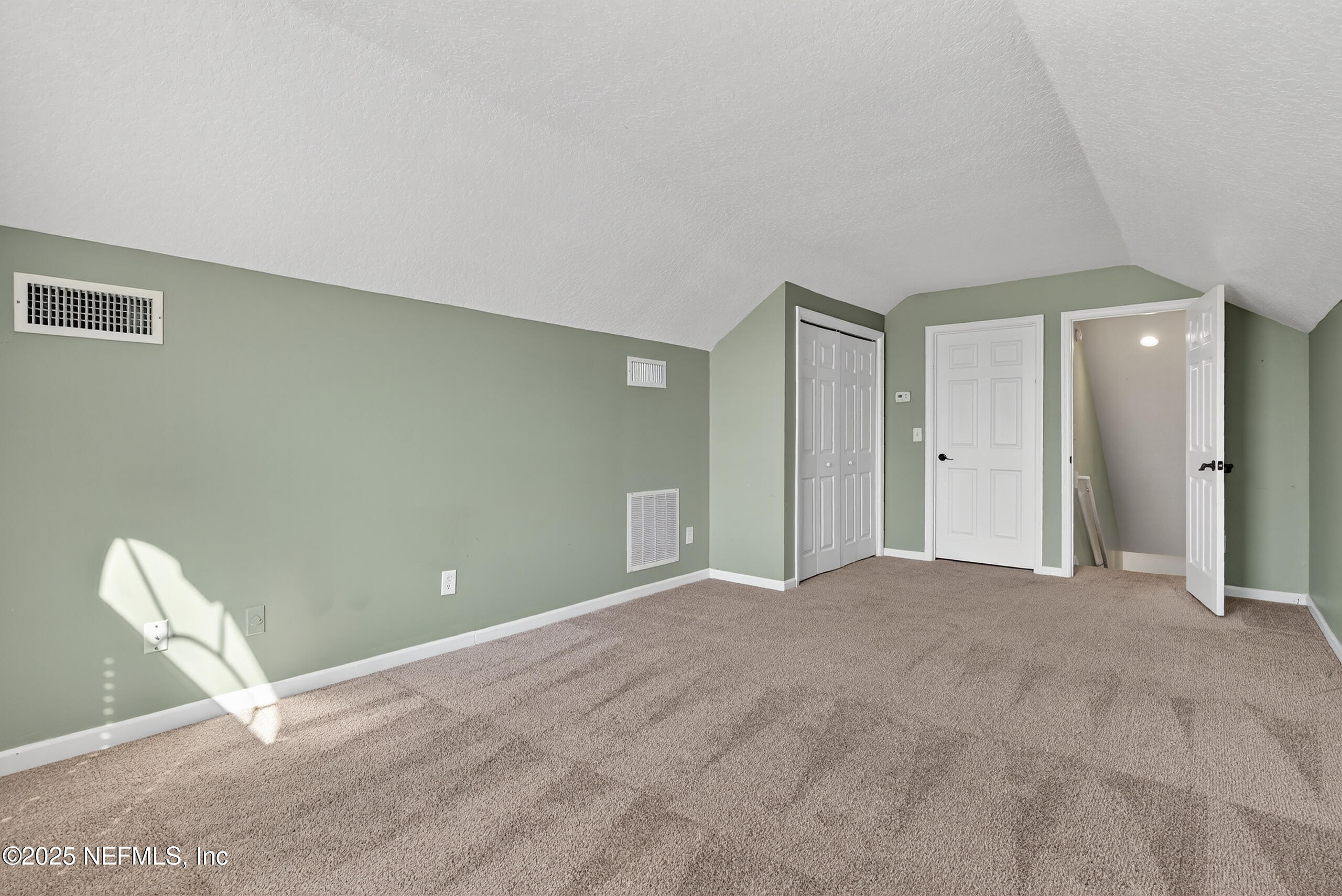 577 Hunters Grove Court Orange Park, FL 32073 - Photo 35 of 40 a view of a room with an empty space