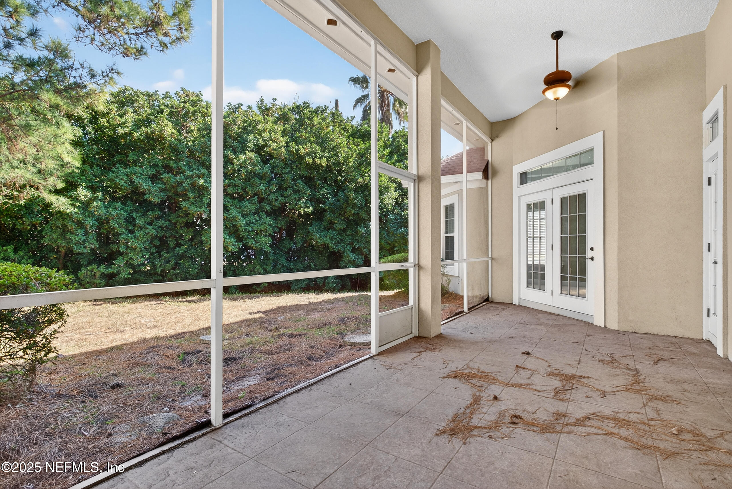 577 Hunters Grove Court Orange Park, FL 32073 - Photo 37 of 40 a view of a room with a large window