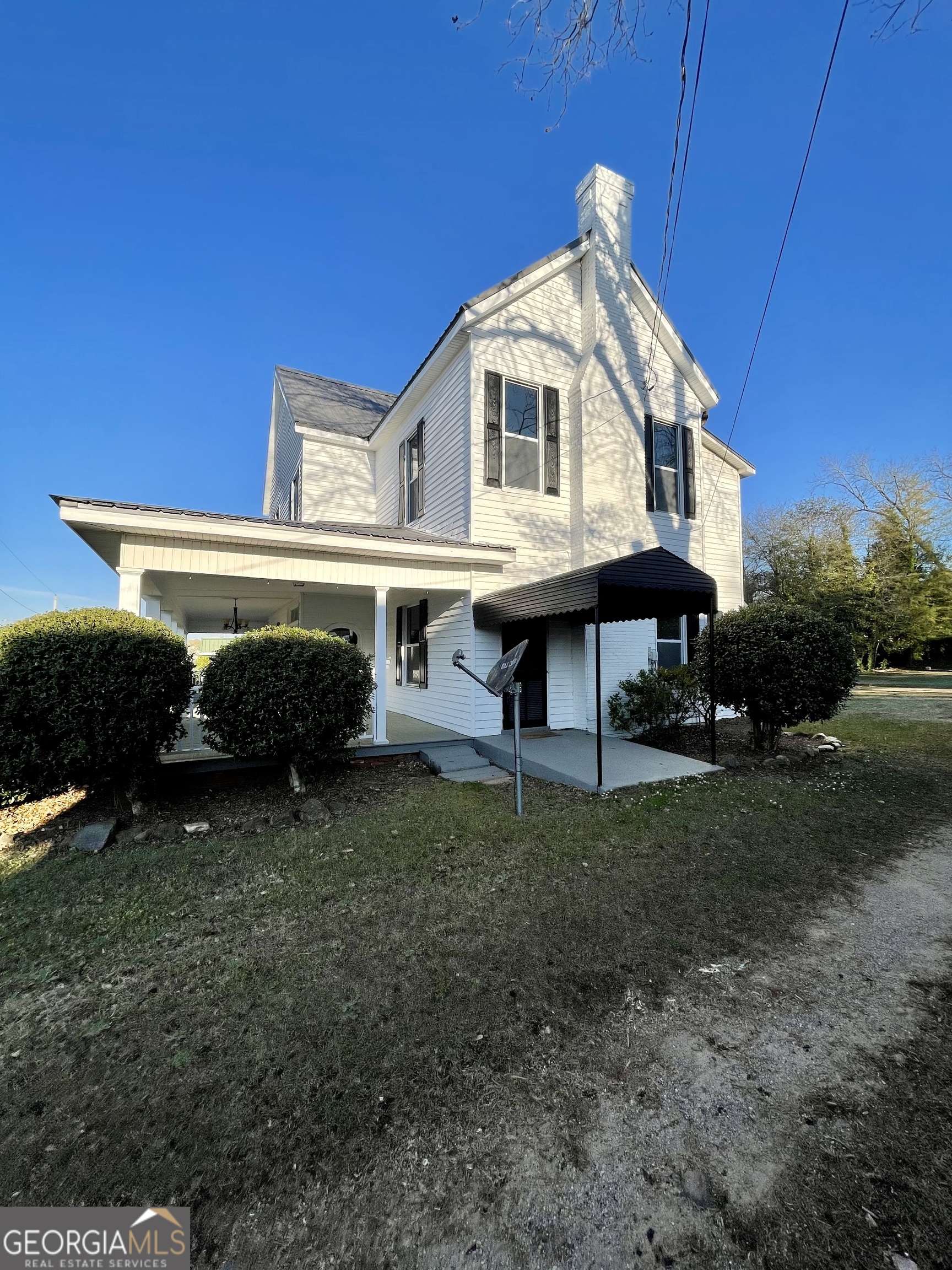 400 West Gordon Street Thomaston, GA 30286 - Photo 38 of 43 a front view of a house with a yard