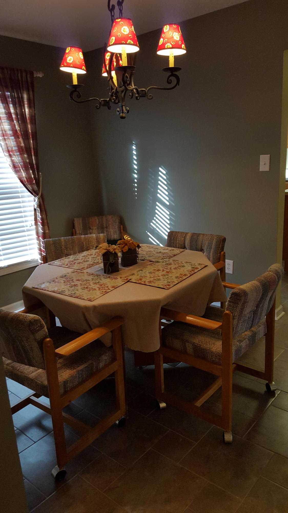 6099 Carters Mill Road Huddleston, VA 24104 - Photo 24 of 40 Dining room