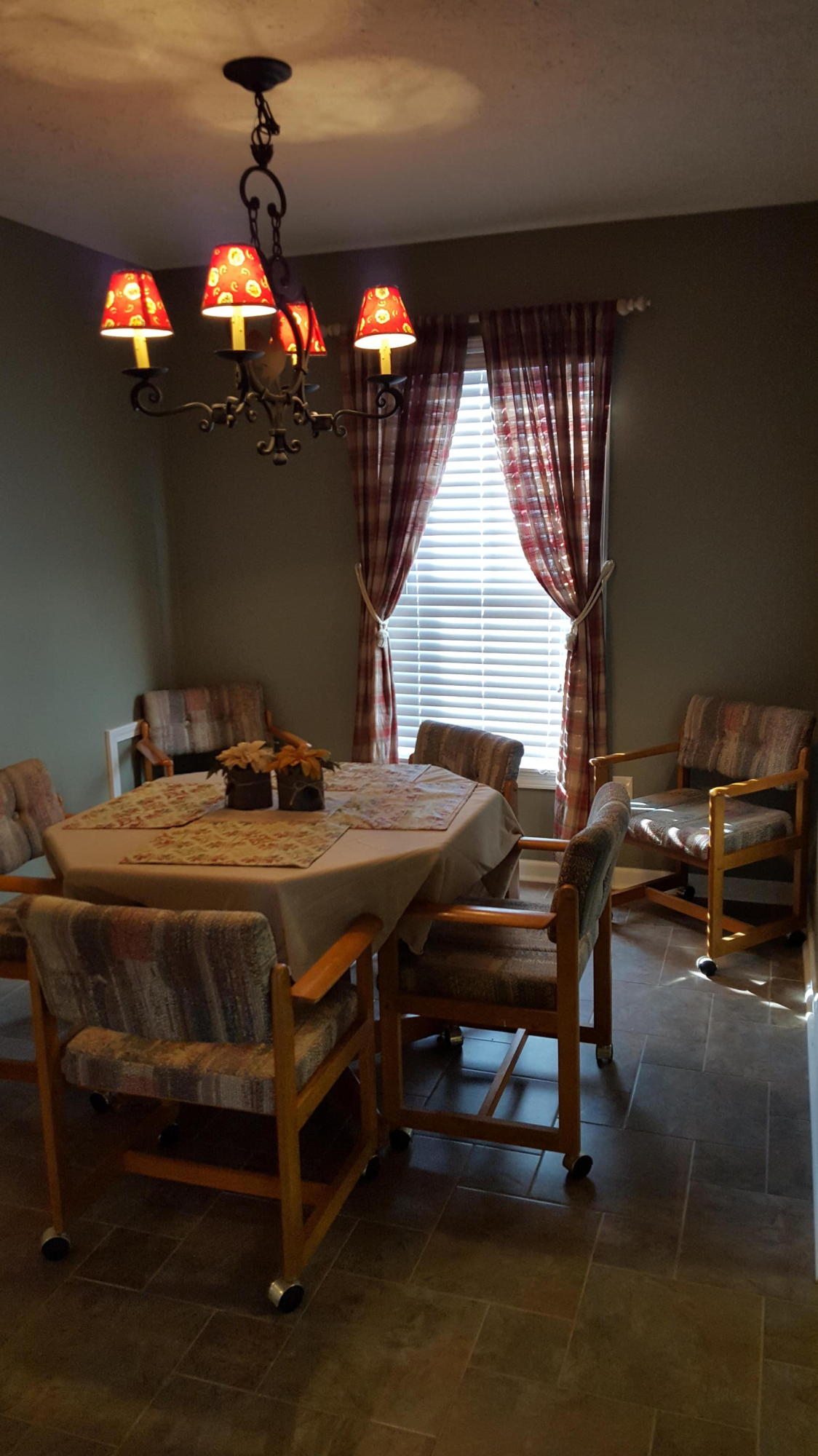 6099 Carters Mill Road Huddleston, VA 24104 - Photo 25 of 40 Dining room