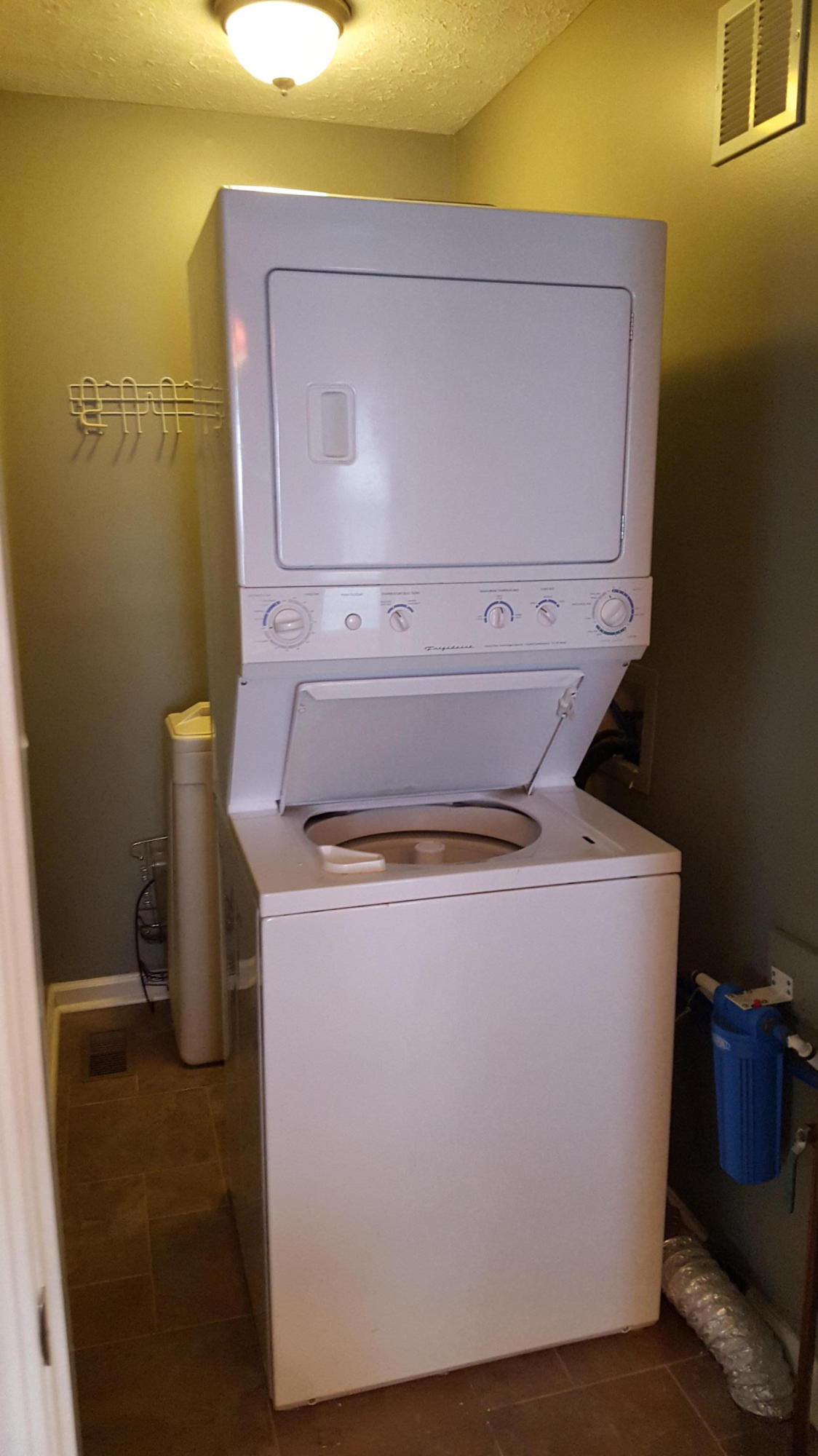 6099 Carters Mill Road Huddleston, VA 24104 - Photo 36 of 40 Laundry room/utility room