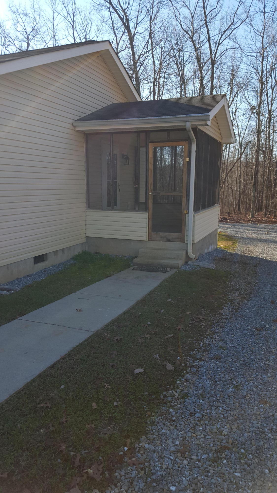 6099 Carters Mill Road Huddleston, VA 24104 - Photo 5 of 40 Screened porch