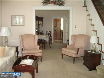 4058 Ellendale Road Drexel Hill, PA 19026 - Photo 3 of 20 Gallery Image 3