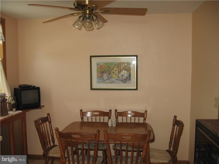 4058 Ellendale Road Drexel Hill, PA 19026 - Photo 9 of 20 Gallery Image 9