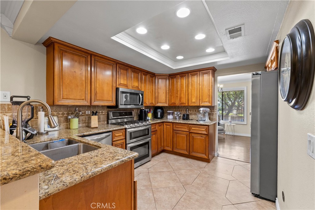 9715 Louise Way Rancho Cucamonga, CA 91730 - Photo 21 of 37