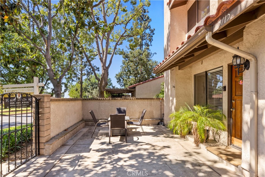 9715 Louise Way Rancho Cucamonga, CA 91730 - Photo 5 of 37