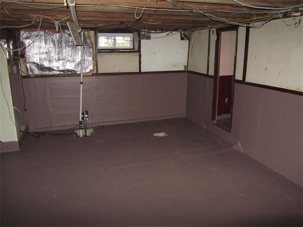 8 Dybeck Street Worcester, MA 01607 - Photo 11 of 13 Gallery Image 11