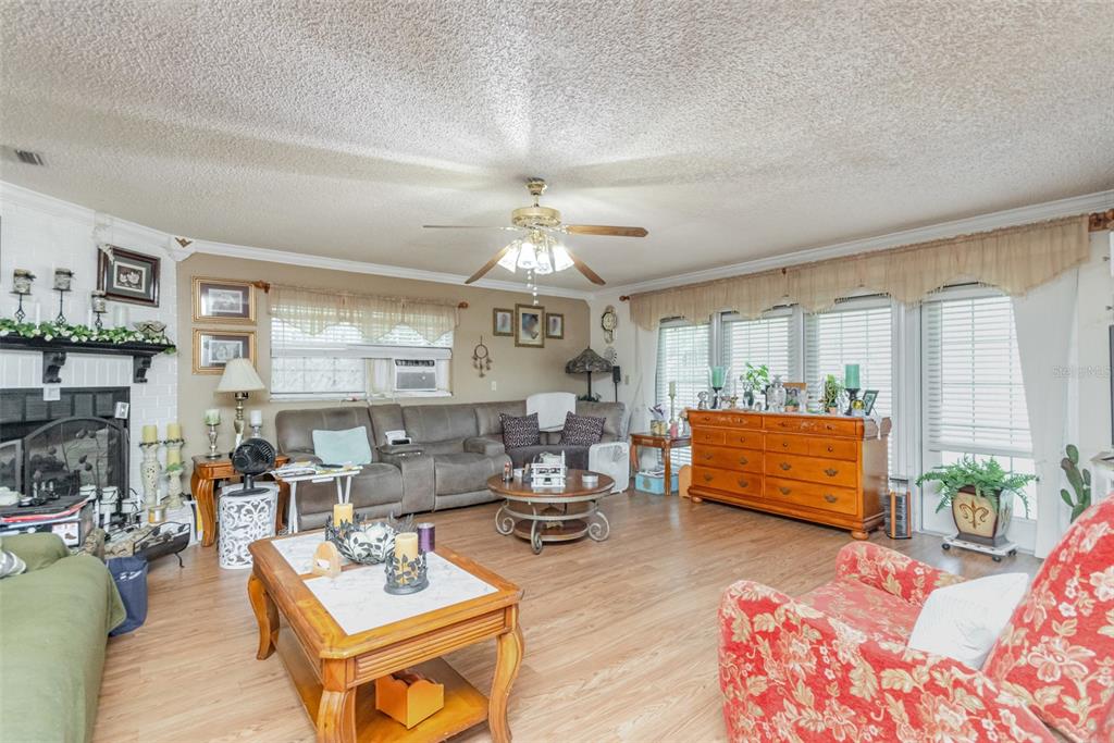 1121 Clark Bay Road DeLand, FL 32724 - Photo 10 of 46