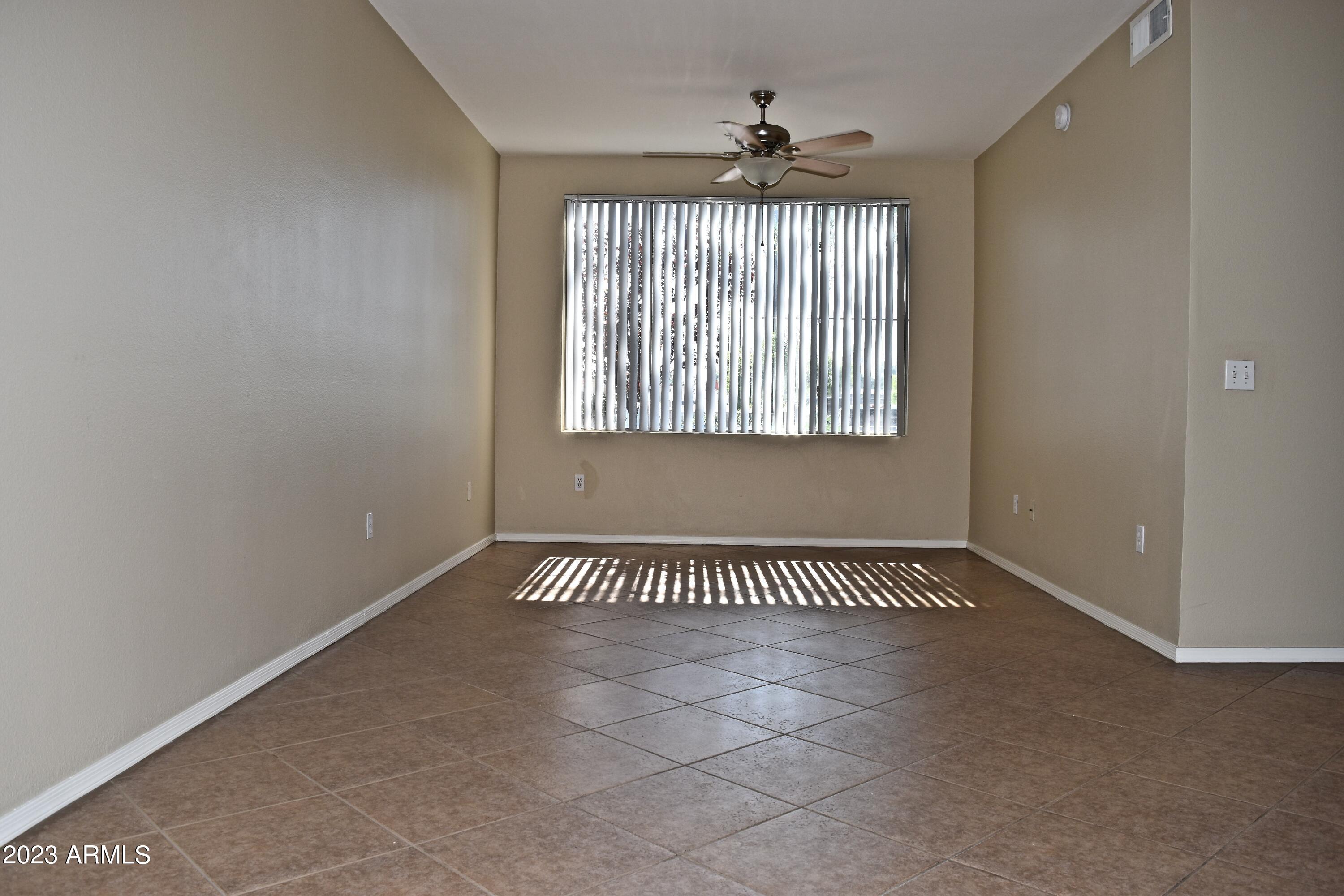 1701 East Colter Street, Unit 185 Phoenix, AZ 85016 - Photo 1 of 30 DSC_0088