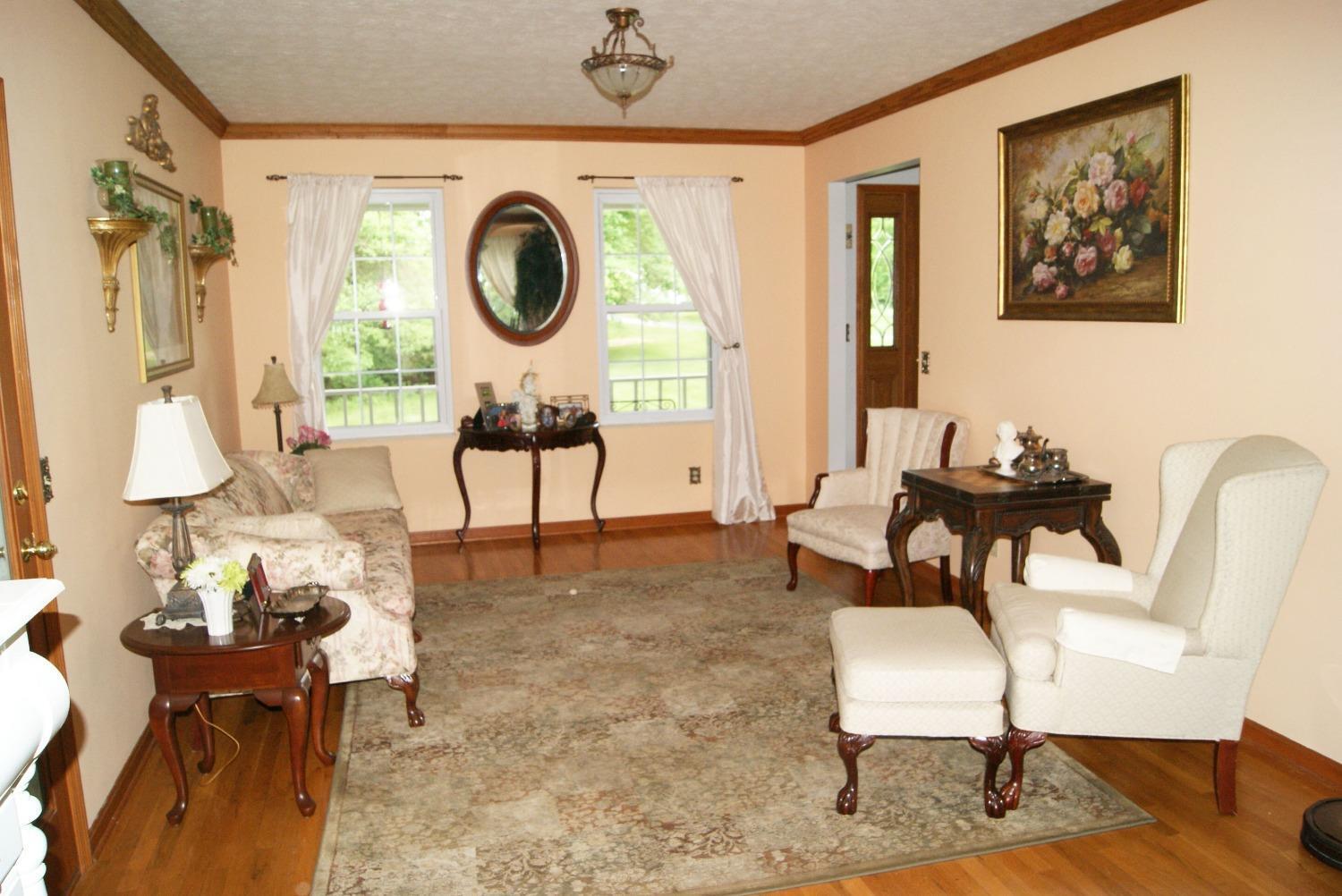 2336 Bauer Road Batavia, OH 45103 - Photo 2 of 26 Gallery Image 2