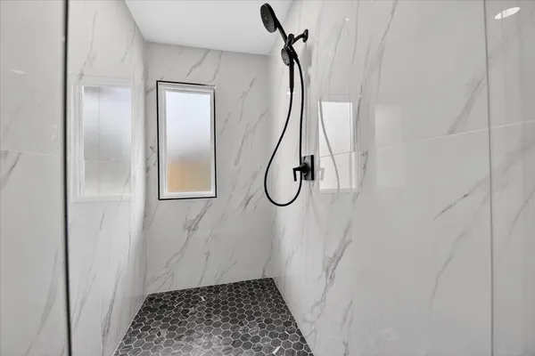 $689,000 | 177 West Willis Road, Saline, MI 48176