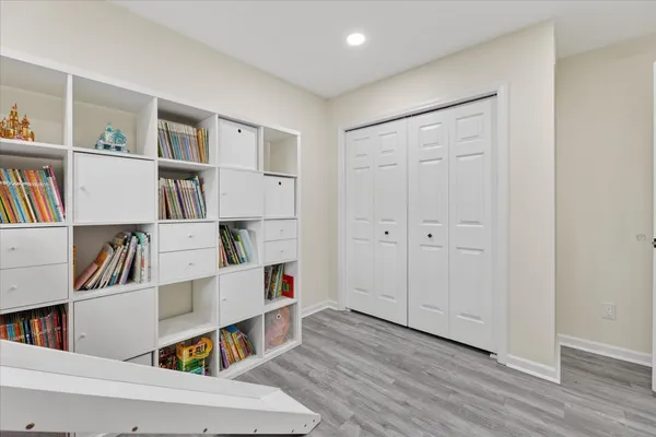 $689,000 | 177 West Willis Road, Saline, MI 48176