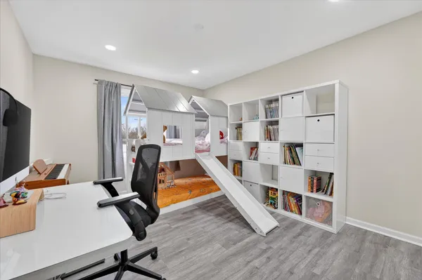 $689,000 | 177 West Willis Road, Saline, MI 48176