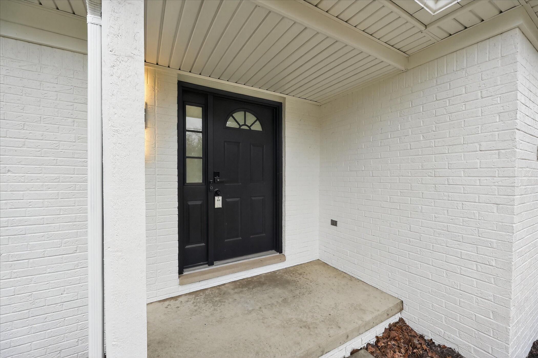 177 West Willis Road Saline, MI 48176 - Photo 4 of 58 04-177-W-Willis-Rd-Windowstill