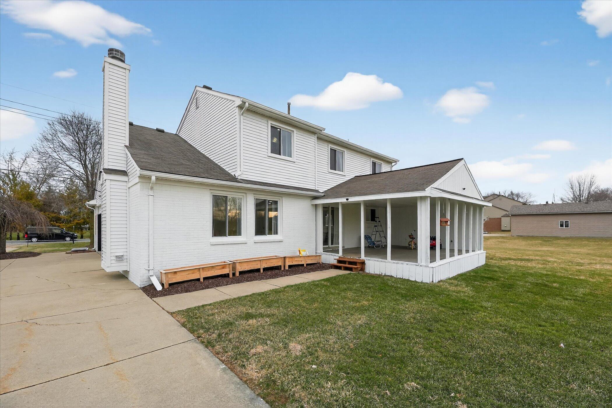 177 West Willis Road Saline, MI 48176 - Photo 42 of 58 28-177-W-Willis-Rd-Windowstill