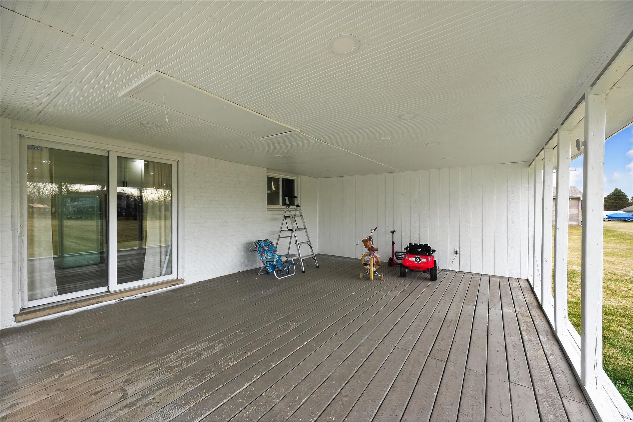 177 West Willis Road Saline, MI 48176 - Photo 43 of 58 30-177-W-Willis-Rd-Windowstill
