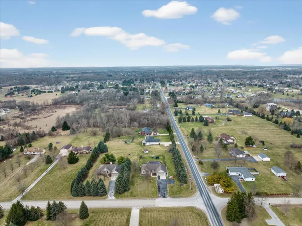 $689,000 | 177 West Willis Road, Saline, MI 48176