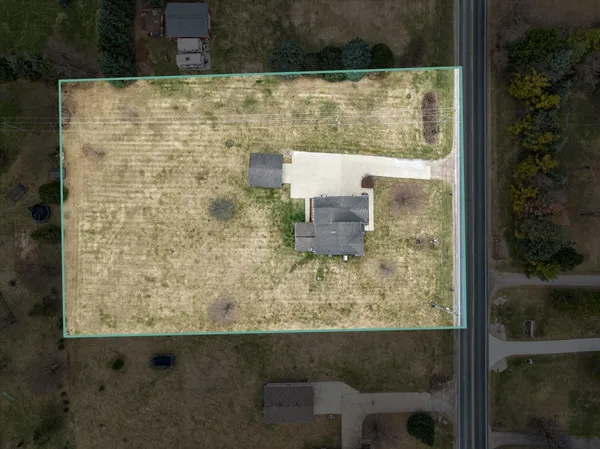 $689,000 | 177 West Willis Road, Saline, MI 48176