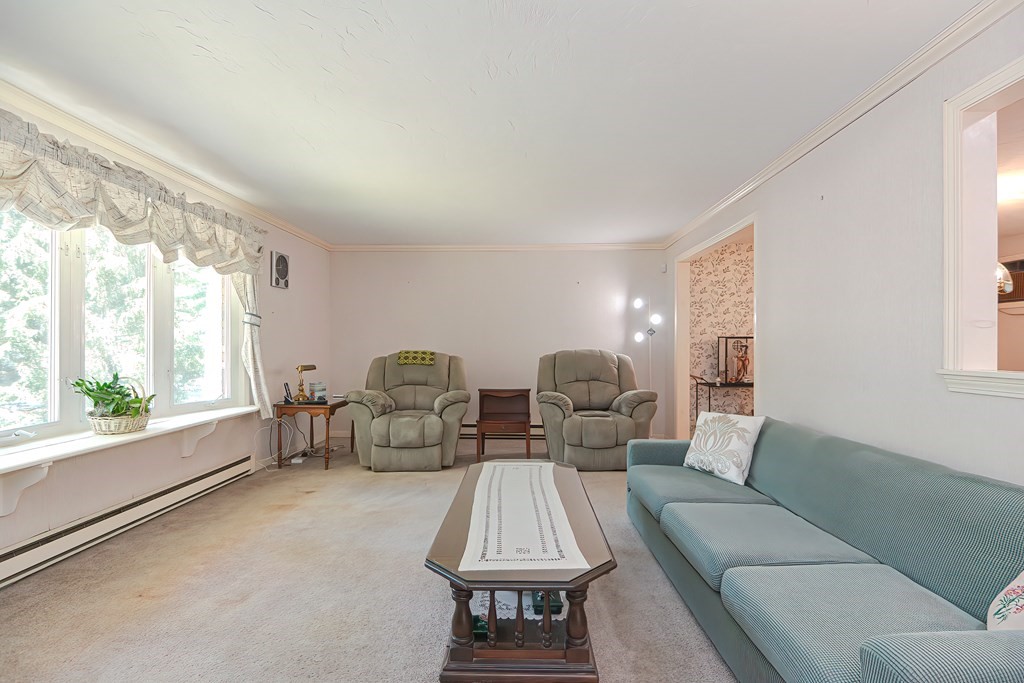 18 Peabody Road Shirley, MA 01464 - Photo 11 of 36
