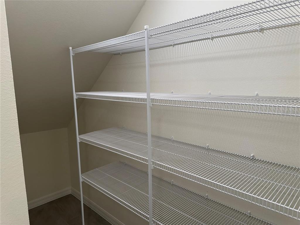 4561 Small Creek Road Kissimmee, FL 34744 - Photo 10 of 32 a close view of closet