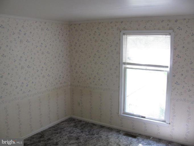 8490 Roberts Road Ellicott City, MD 21043 - Photo 5 of 15 Bedroom #1