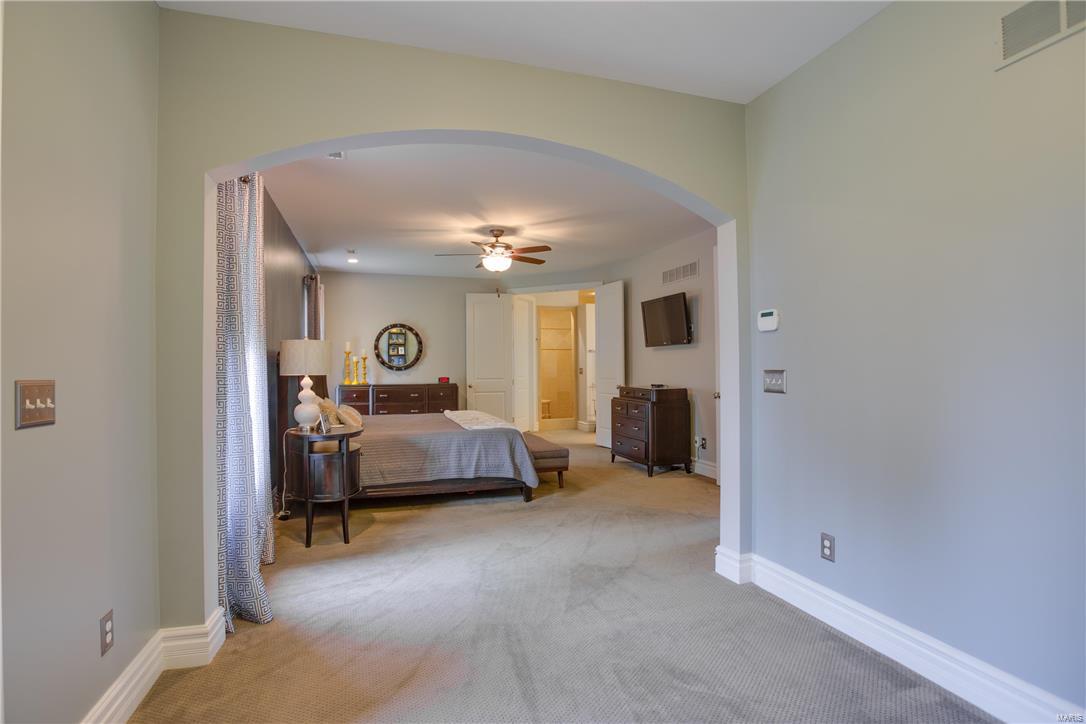9531 Sappington Road St. Louis, MO 63126 - Photo 23 of 60 Gallery Image 23