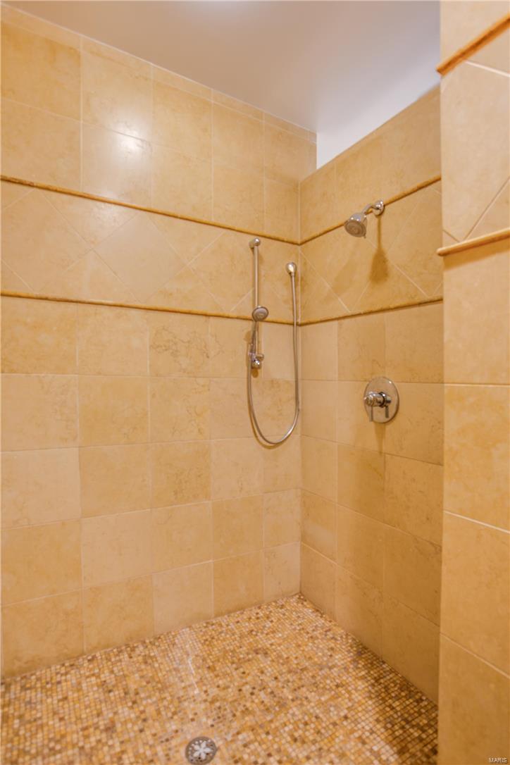 9531 Sappington Road St. Louis, MO 63126 - Photo 27 of 60 Gallery Image 27