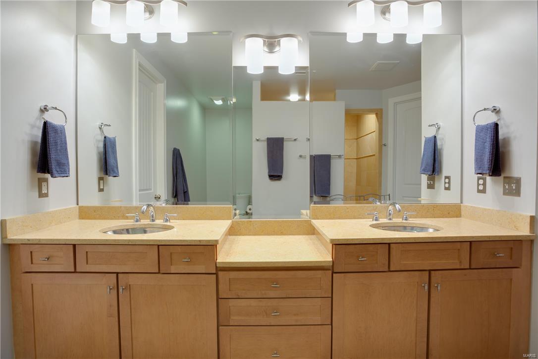 9531 Sappington Road St. Louis, MO 63126 - Photo 29 of 60 Gallery Image 29