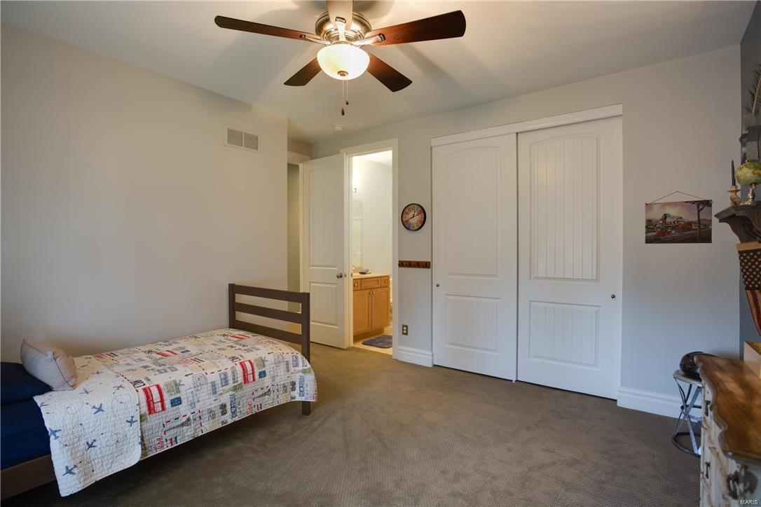 9531 Sappington Road St. Louis, MO 63126 - Photo 34 of 60 Gallery Image 34