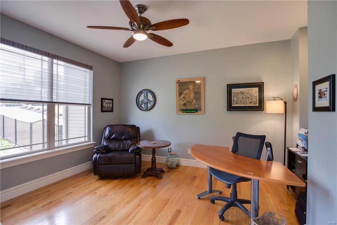 9531 Sappington Road St. Louis, MO 63126 - Photo 4 of 60 Gallery Image 4