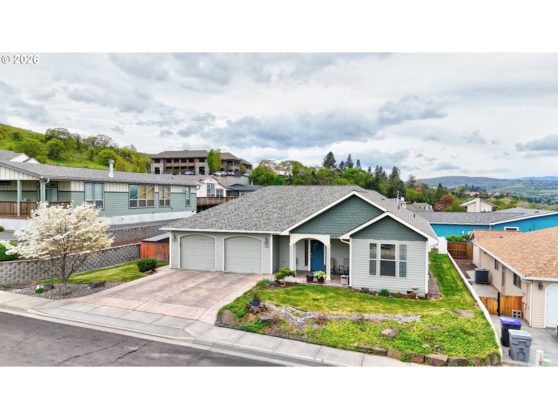 1901 Golden Way The Dalles, OR 97058 - Photo 1 of 48 a aerial view of a house with a yard