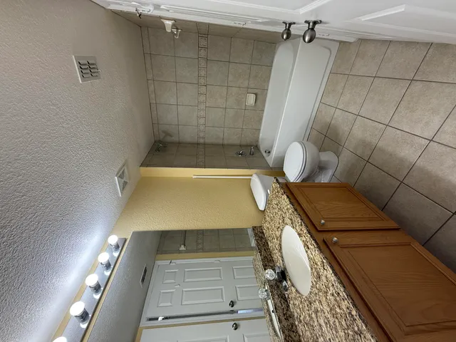 $1,600 | 291 Southwest Palm Drive, Unit 202, Port St. Lucie, FL 34986