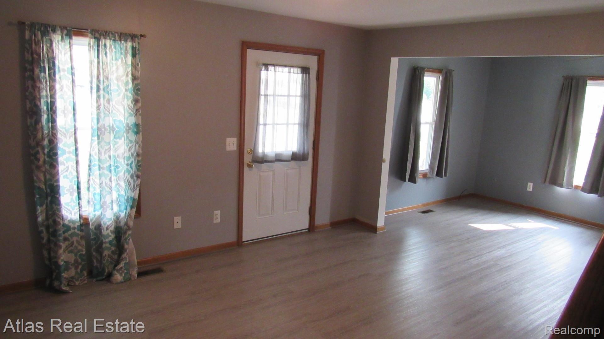 8158 South State Road Goodrich, MI 48438 - Photo 12 of 23 IMG_2654.JPG
