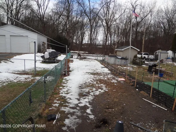 $1,300 | 50 Center Street, Wilkes Barre, PA 18706