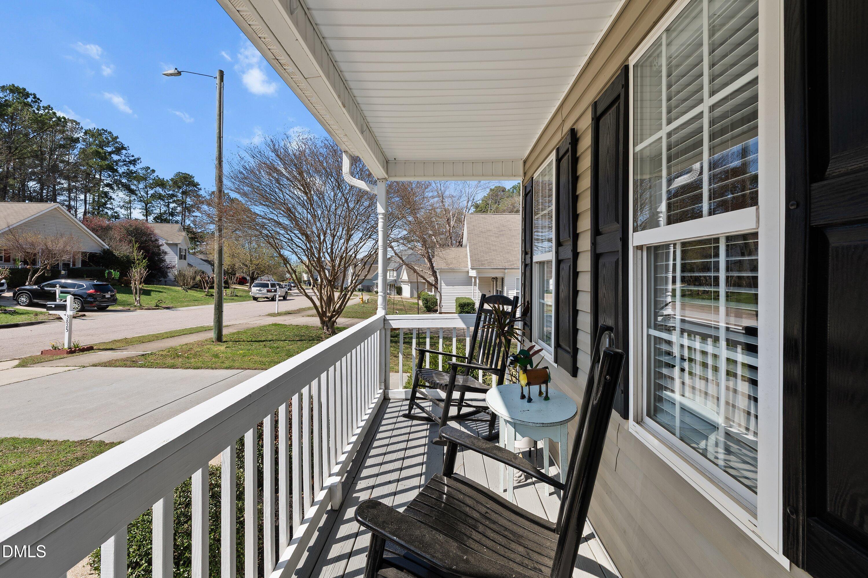 3825 Lodgepole Lane Raleigh, NC 27616 - Photo 4 of 40 06-3825 Lodgepole_8896
