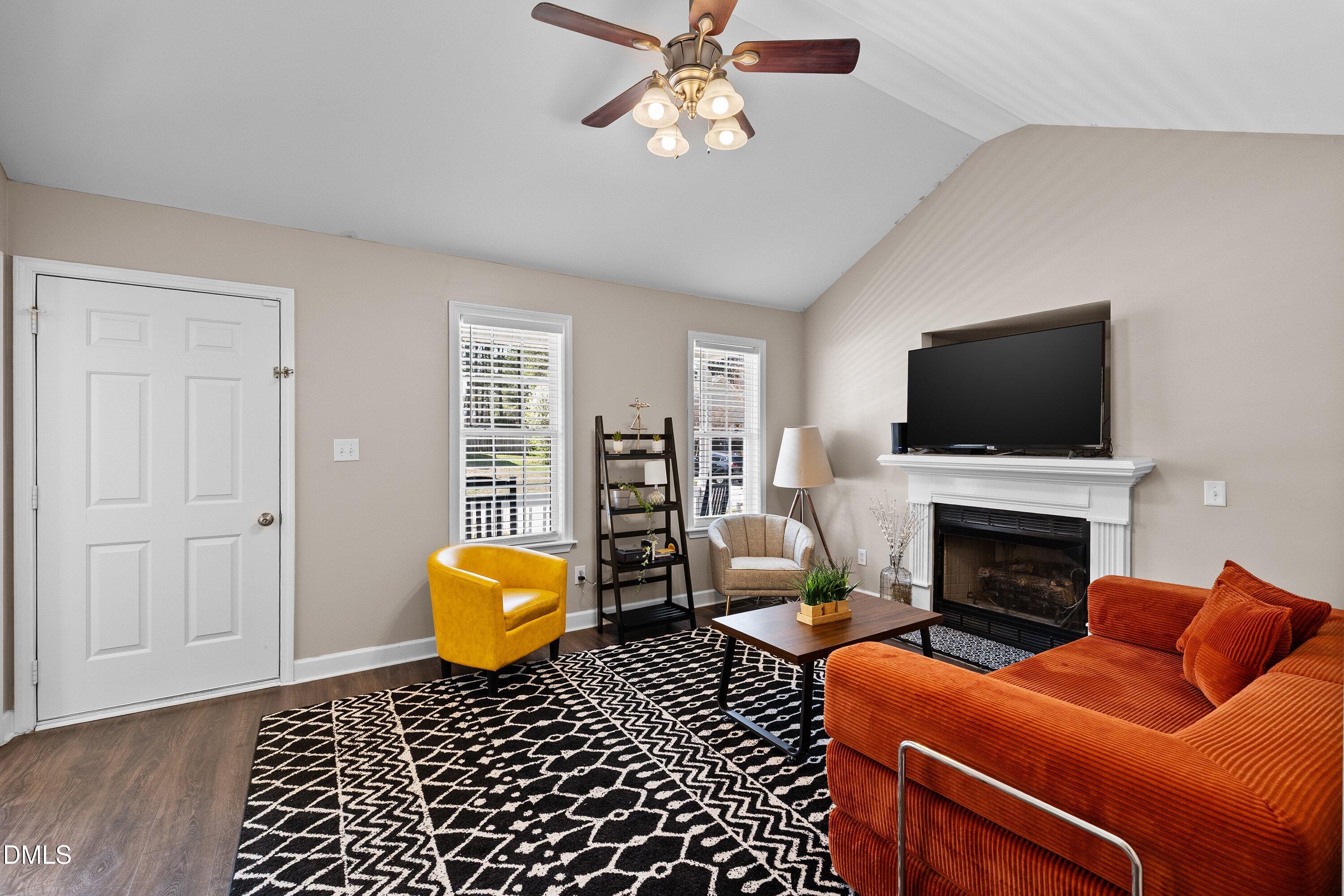 3825 Lodgepole Lane Raleigh, NC 27616 - Photo 5 of 40 09-3825 Lodgepole_8757