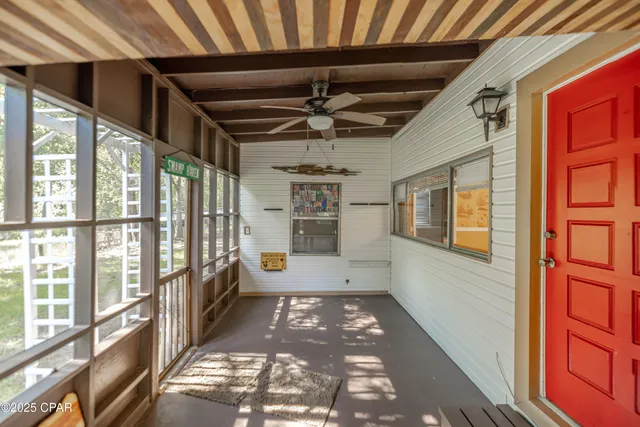 $295,000 | 151 Swamp Haven Road, Vernon, FL 32462