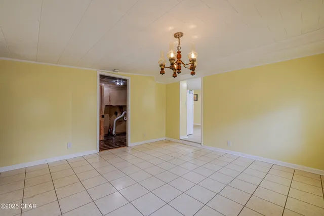 $295,000 | 151 Swamp Haven Road, Vernon, FL 32462