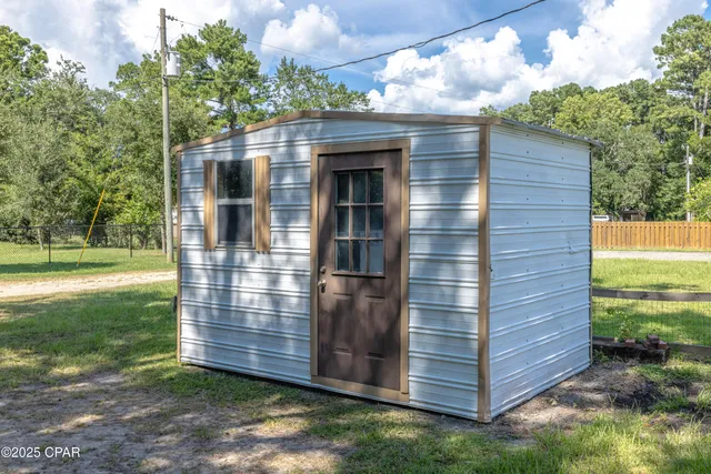 $295,000 | 151 Swamp Haven Road, Vernon, FL 32462