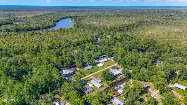 $295,000 | 151 Swamp Haven Road, Vernon, FL 32462