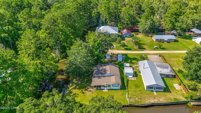 $295,000 | 151 Swamp Haven Road, Vernon, FL 32462