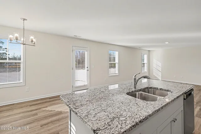 $349,950 | 40 East Emily Gardens Drive, Selma, NC 27576