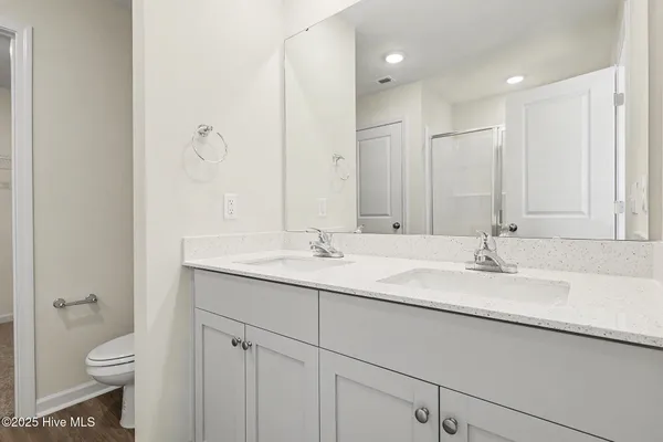 $349,995 | 40 East Emily Gardens Drive, Selma, NC 27576