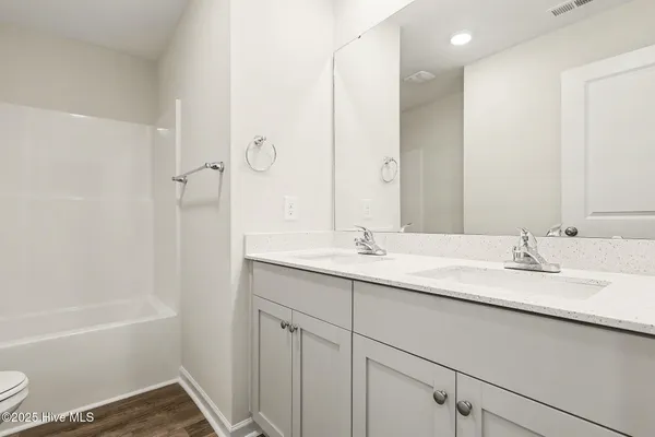 $349,995 | 40 East Emily Gardens Drive, Selma, NC 27576