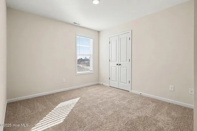 $349,950 | 40 East Emily Gardens Drive, Selma, NC 27576